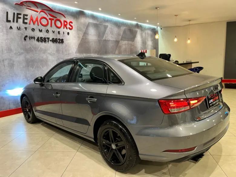 Audi - AUDI A3 
